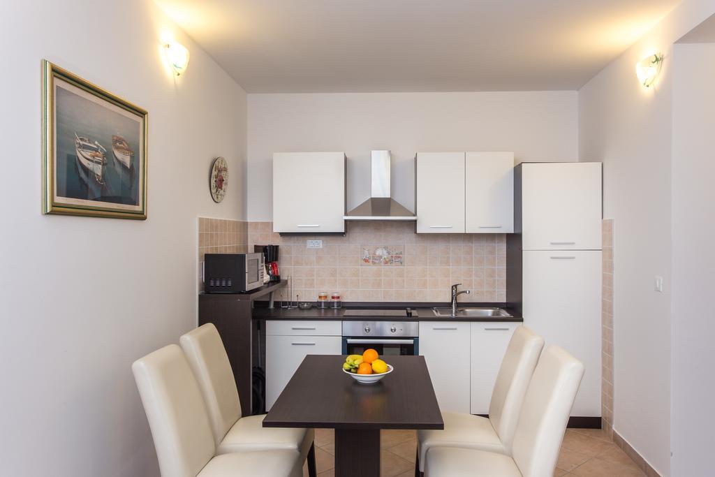 Nila'S Place Дубровник Номер фото